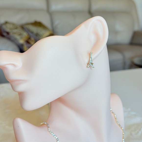 Minimalist Silver Eiffel Tower Earrings - Picture 8 of 11